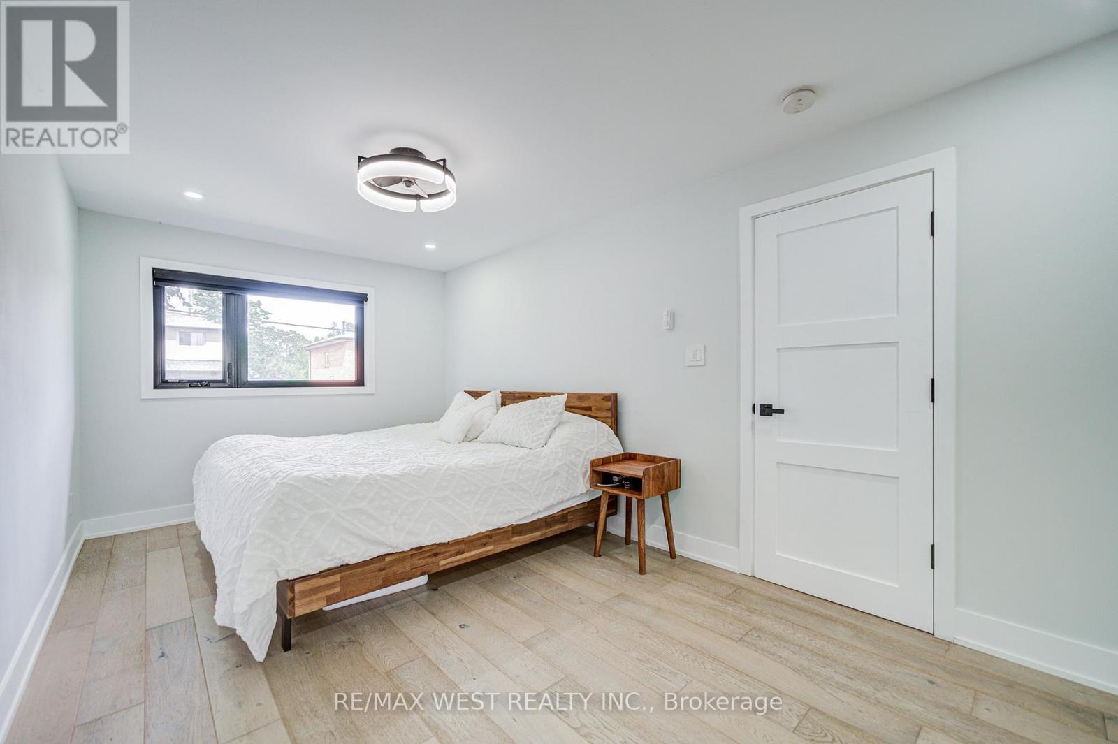 1183 Westerdam Road, Mississauga, Ontario  L4Y 2H3 - Photo 31 - W12374509