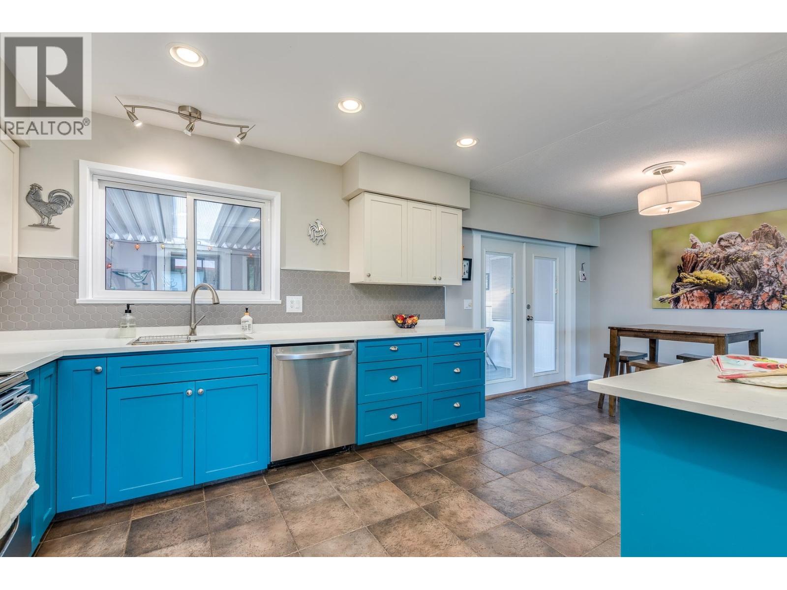 2116 Audrey Drive, Port Coquitlam, British Columbia  V3C 1H1 - Photo 12 - R3041929