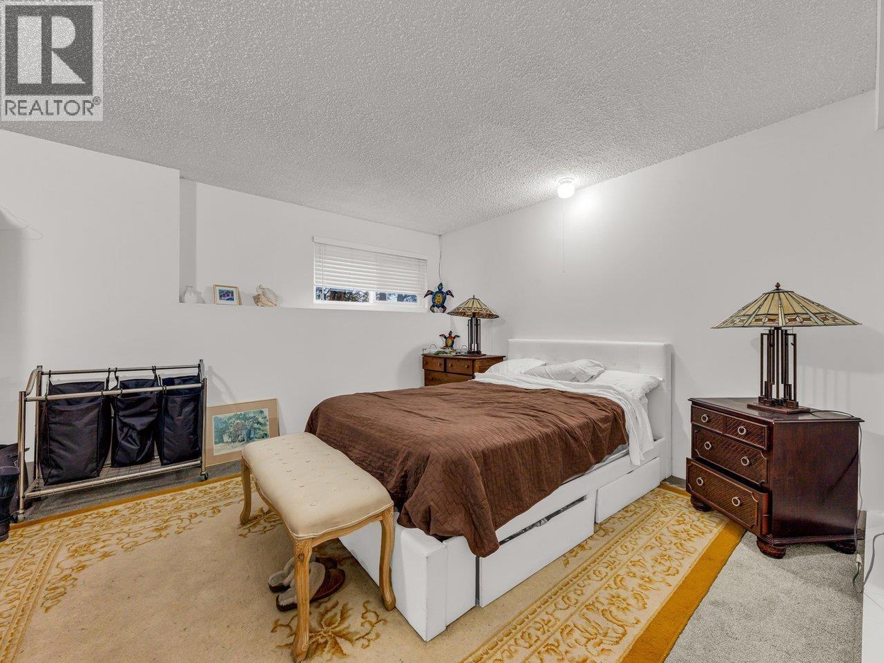 151 N Holdom Avenue, Burnaby, British Columbia  V5B 1K2 - Photo 26 - R3041950