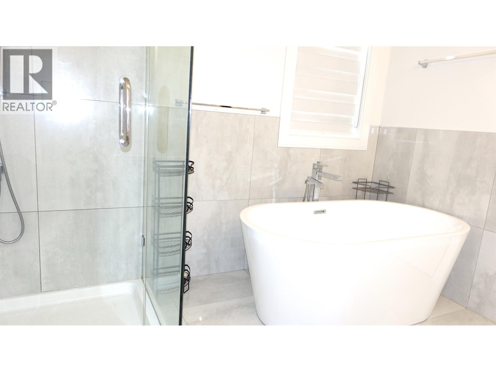 24618 105a Avenue, Maple Ridge, British Columbia  V2W 0K3 - Photo 28 - R3041953