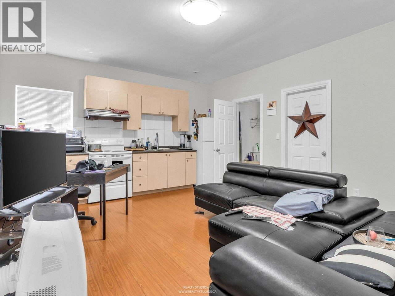 1028 Dansey Avenue, Coquitlam, British Columbia  V3K 3H1 - Photo 38 - R3041967