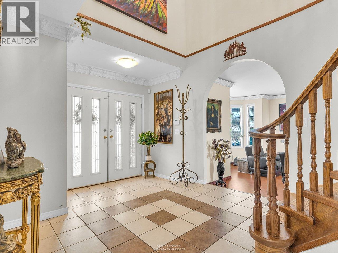 Property at 1028 DANSEY AVENUE image 5