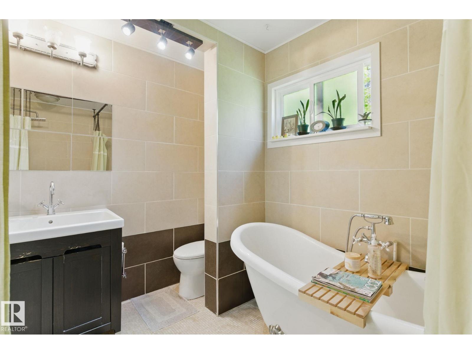 60027 Rr 40, Rural Barrhead County, Alberta  T7N 1N3 - Photo 18 - E4455633