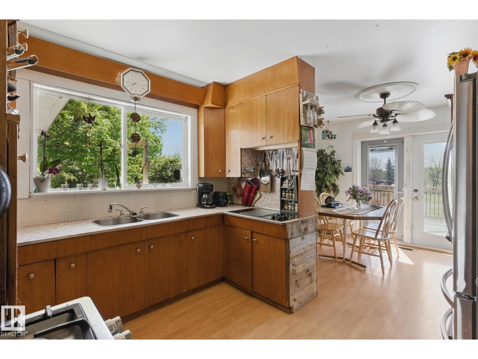 60027 Rr 40, Rural Barrhead County, Alberta  T7N 1N3 - Photo 12 - E4455633