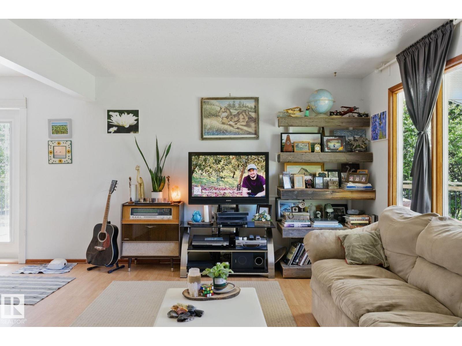 60027 Rr 40, Rural Barrhead County, Alberta  T7N 1N3 - Photo 8 - E4455633