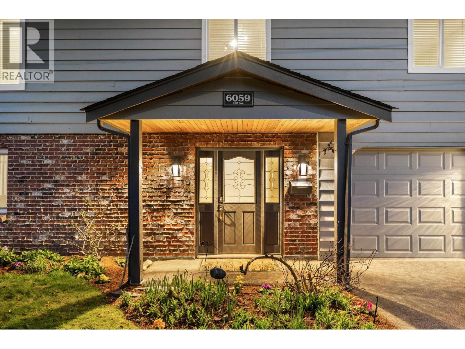 6059 49b Avenue, Delta, British Columbia  V4K 1Z9 - Photo 3 - R3041992