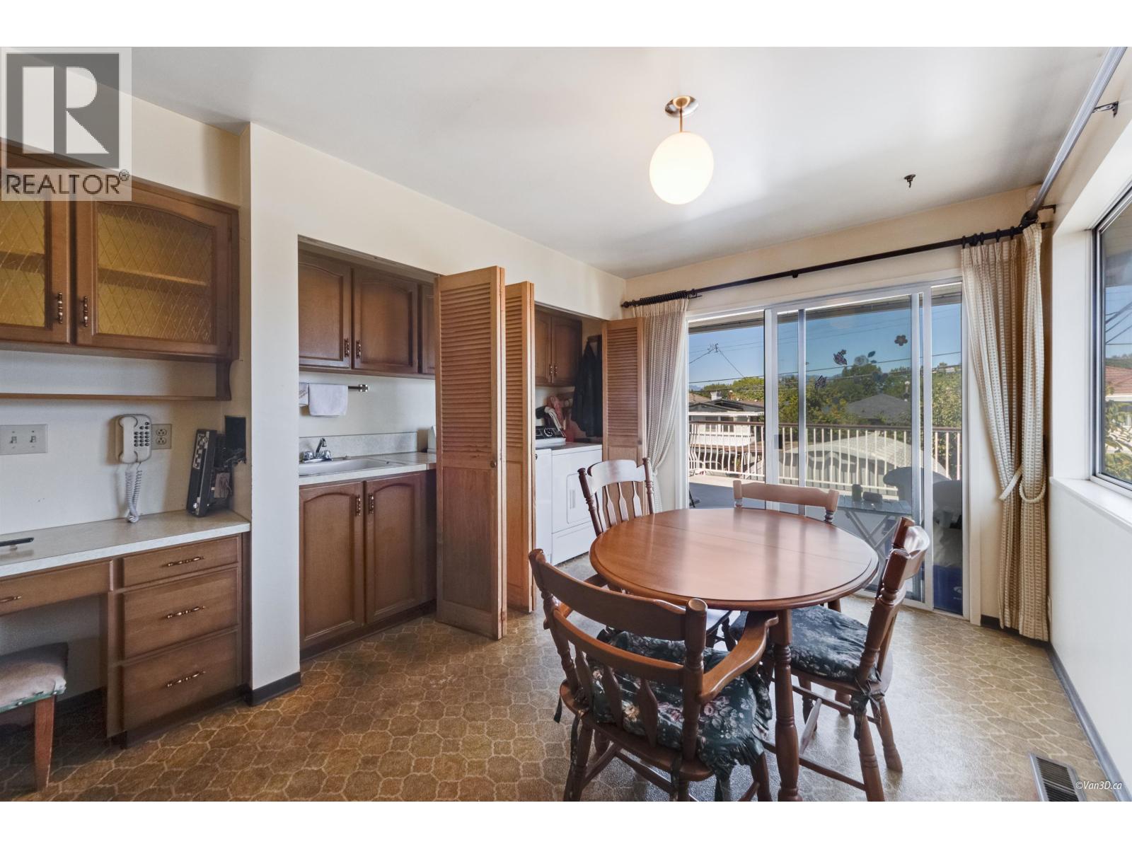 3445 E 24th Avenue, Vancouver, British Columbia  V5R 1G5 - Photo 14 - R3042003