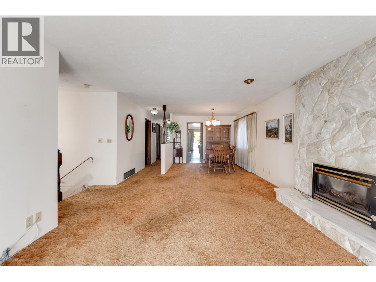 3445 E 24th Avenue, Vancouver, British Columbia  V5R 1G5 - Photo 4 - R3042003
