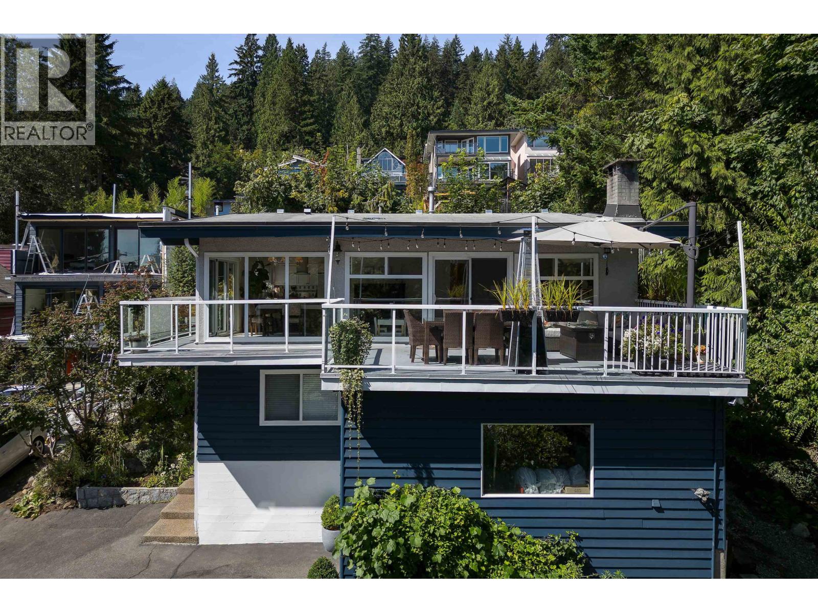 2441 Panorama Drive, North Vancouver, British Columbia  V7G 1V4 - Photo 24 - R3042027