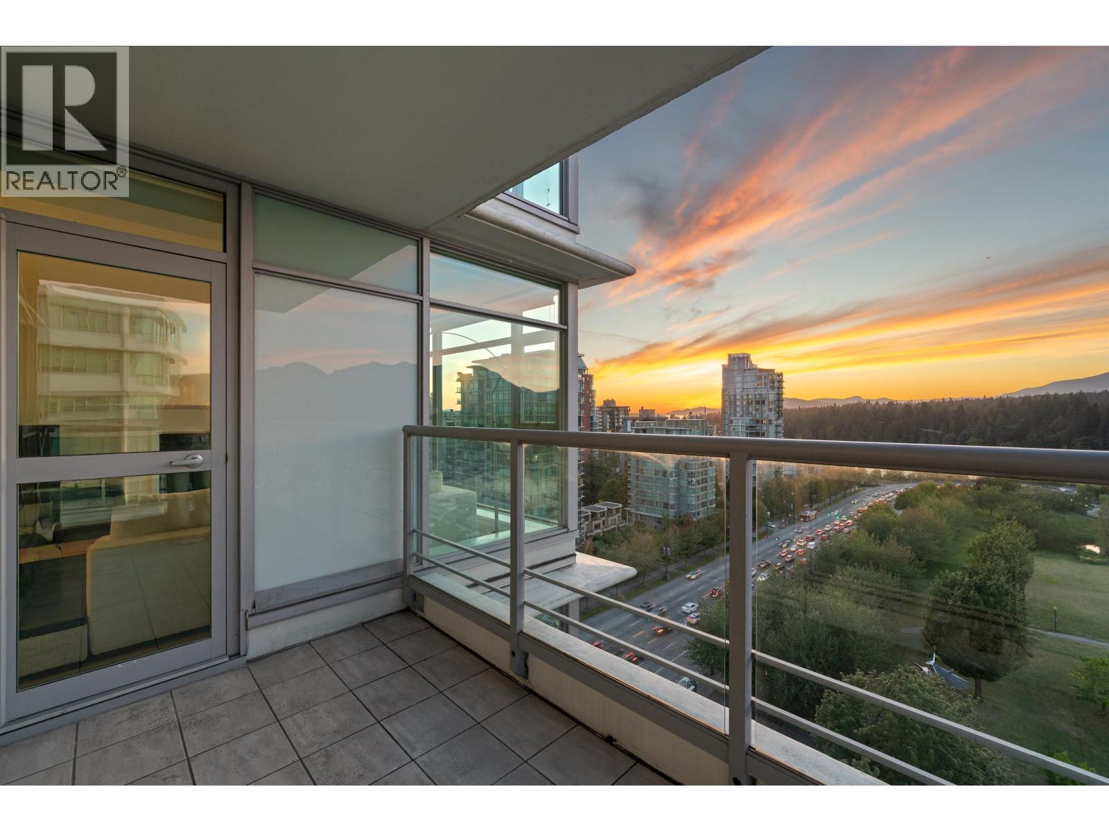 1404 1790 Bayshore Drive, Vancouver, British Columbia  V7S 2X7 - Photo 12 - R3041946