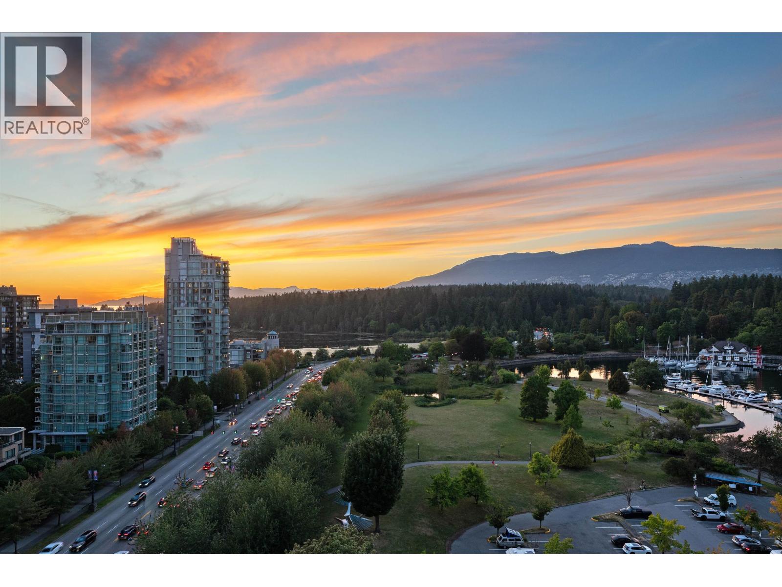 1404 1790 Bayshore Drive, Vancouver, British Columbia  V7S 2X7 - Photo 2 - R3041946