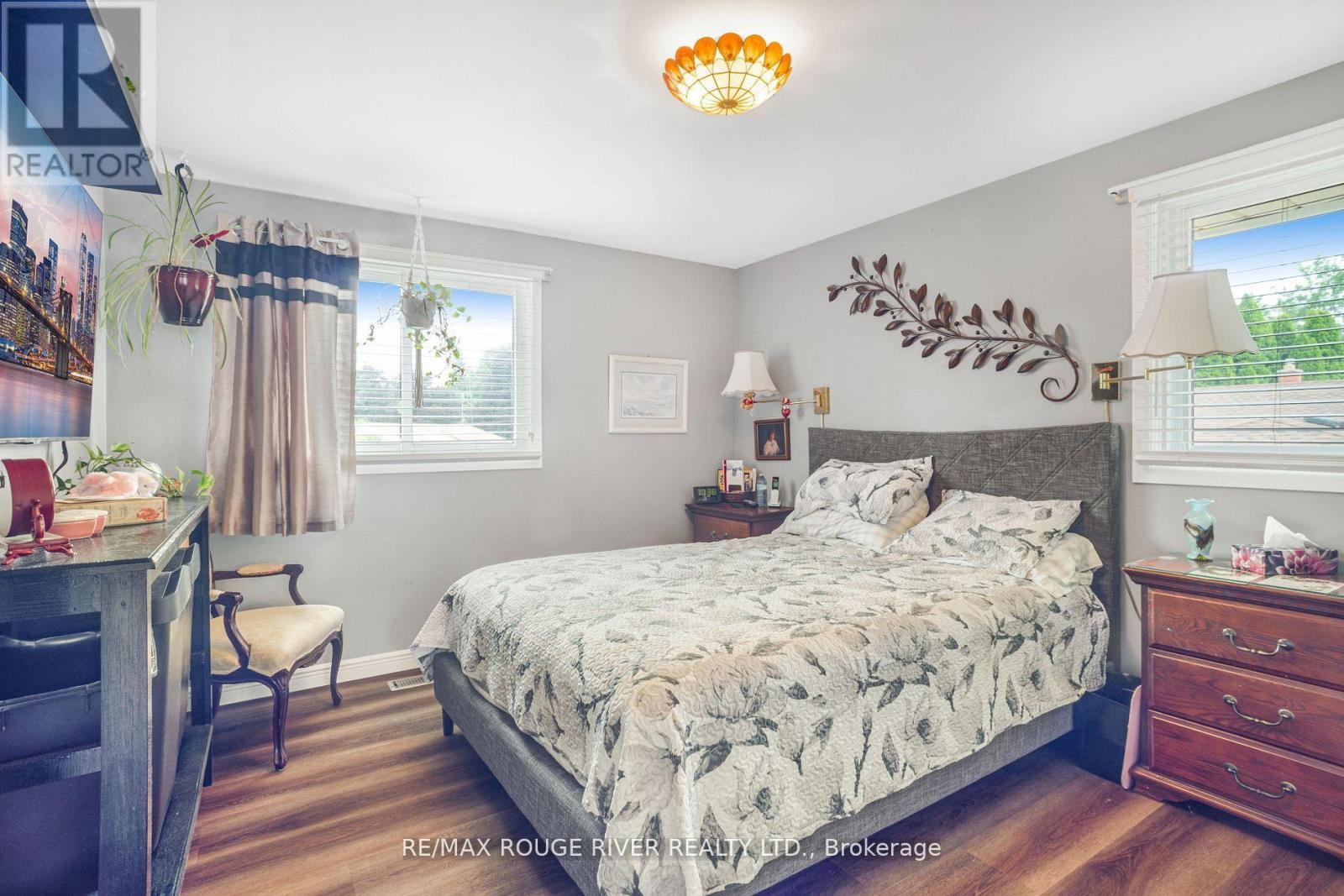 5210 Timothy Crescent, Niagara Falls, Ontario  L2E 5G3 - Photo 11 - X12374462