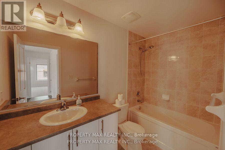 635 Pollock Grove, Peterborough, Ontario  K9K 0J6 - Photo 23 - X12374540