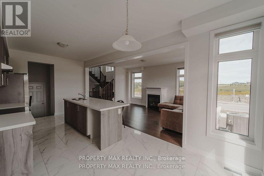 635 Pollock Grove, Peterborough, Ontario  K9K 0J6 - Photo 9 - X12374540