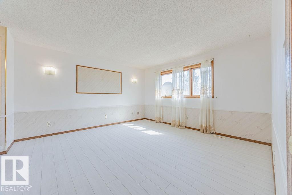 10411 21 Av Nw, Edmonton, Alberta  T5J 5E9 - Photo 24 - E4455649