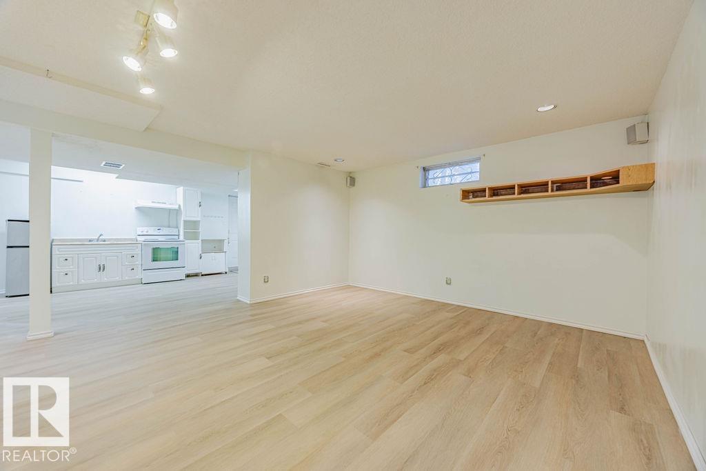 10411 21 Av Nw, Edmonton, Alberta  T5J 5E9 - Photo 30 - E4455649