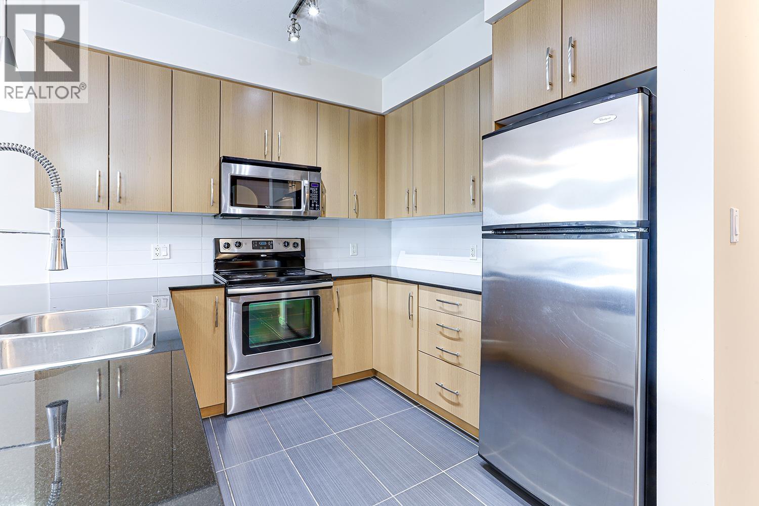 307 22290 North Avenue, Maple Ridge, British Columbia  V2X 8Z8 - Photo 14 - R3041407