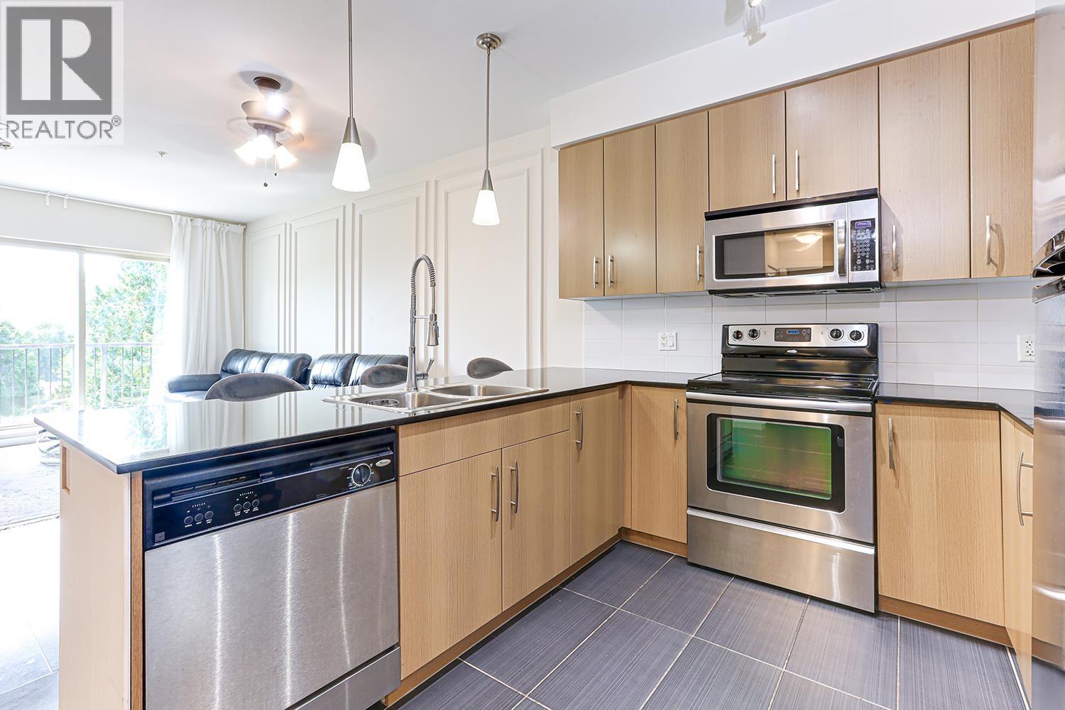 307 22290 North Avenue, Maple Ridge, British Columbia  V2X 8Z8 - Photo 15 - R3041407