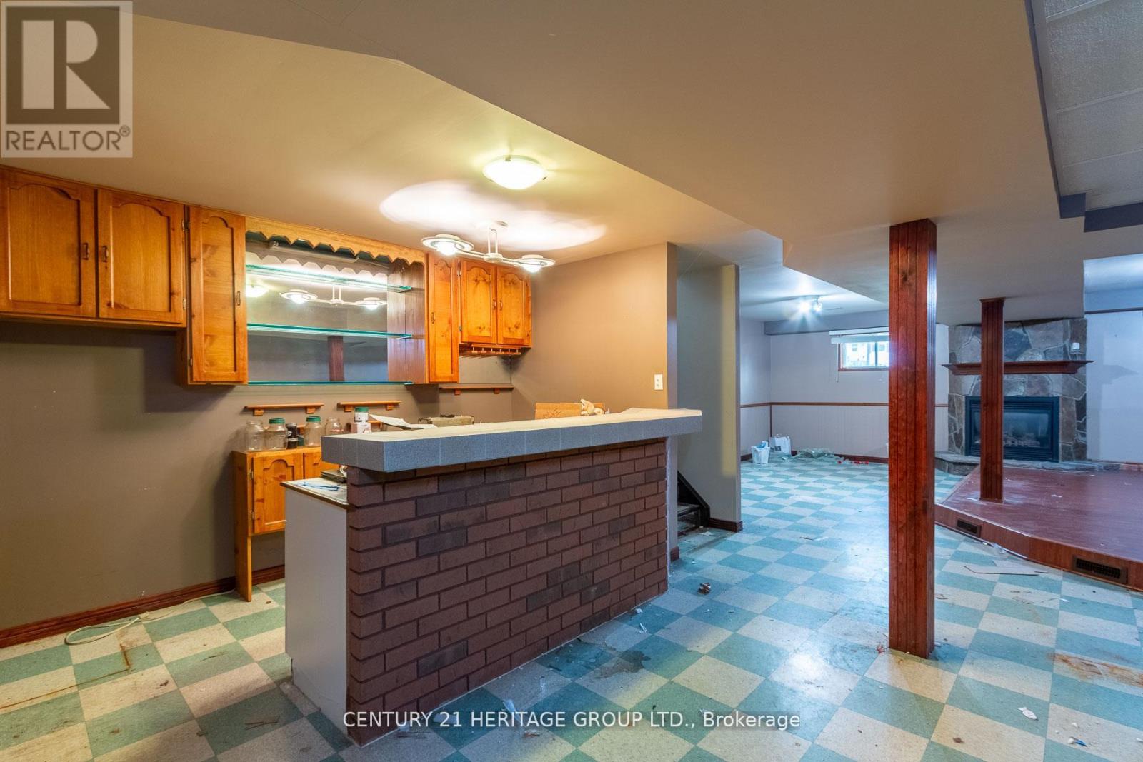 70 Dorothy Avenue, Georgina, Ontario  L0E 1R0 - Photo 21 - N12157451