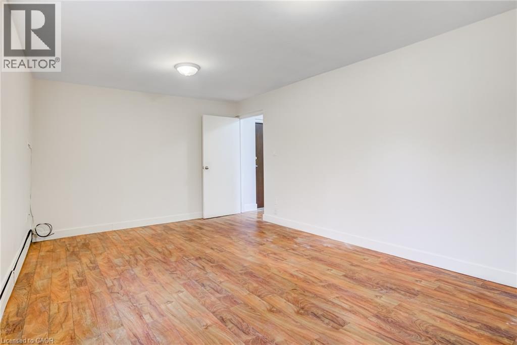807 Robinson Street Unit# B, Burlington, Ontario  L7R 2L4 - Photo 9 - 40765210