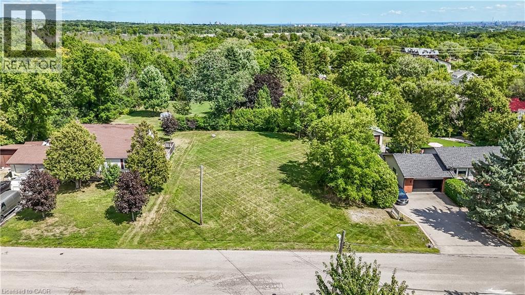 29 Fleming Avenue, Dundas, Ontario  L9H 5Z5 - Photo 1 - 40765198