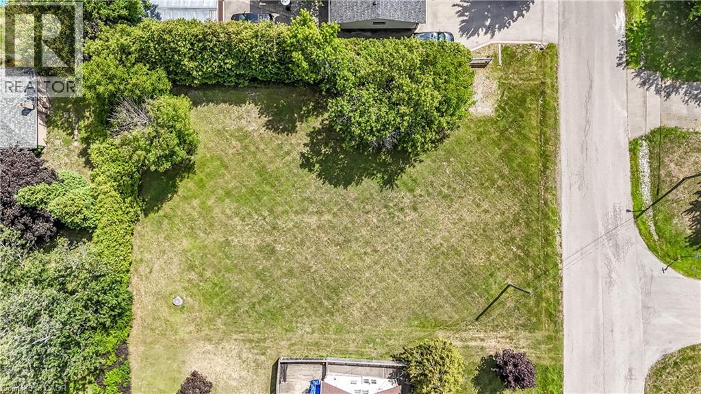 29 Fleming Avenue, Dundas, Ontario  L9H 5Z5 - Photo 4 - 40765198