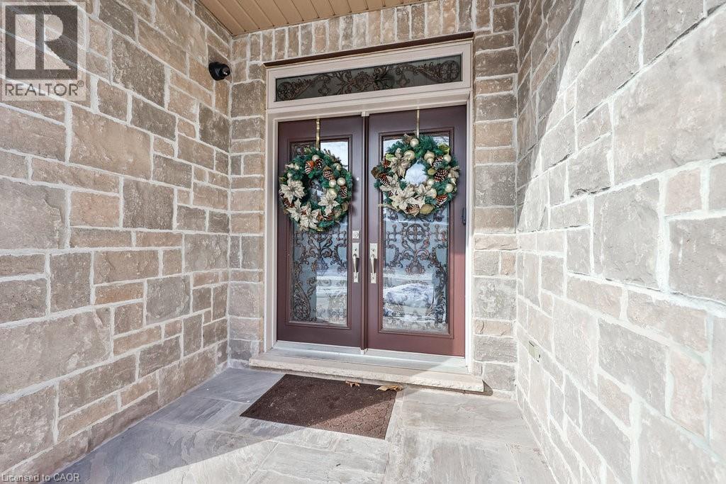 526 Hidden Trail, Oakville, Ontario  L6M 0N3 - Photo 2 - 40765053