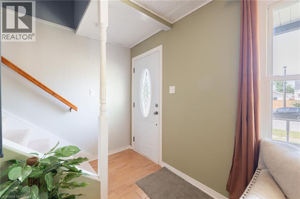 325 Simpson Avenue, Welland, Ontario  L3B 4Y7 - Photo 13 - 40764244