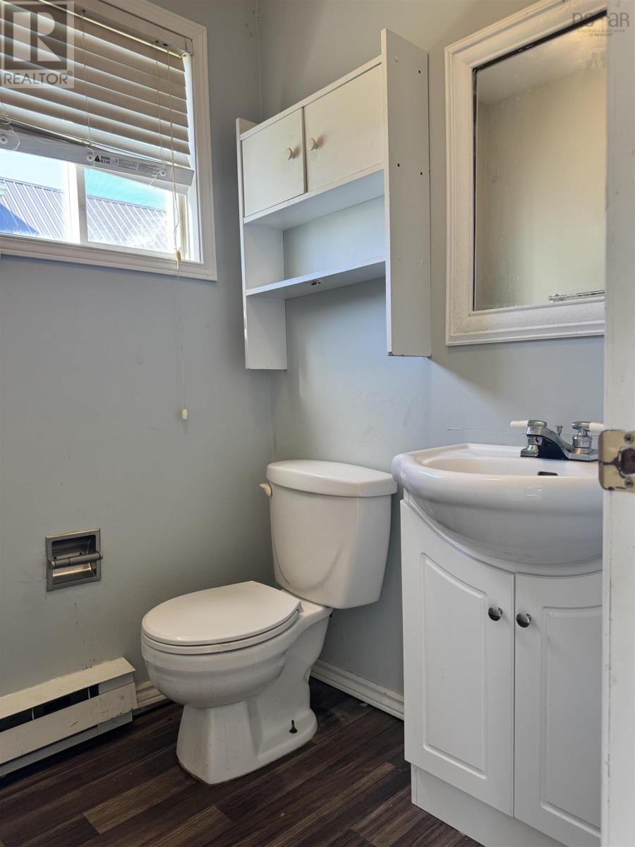8 & 10 Thirteenth Street, Trenton, Nova Scotia  B0K 1X0 - Photo 10 - 202522126