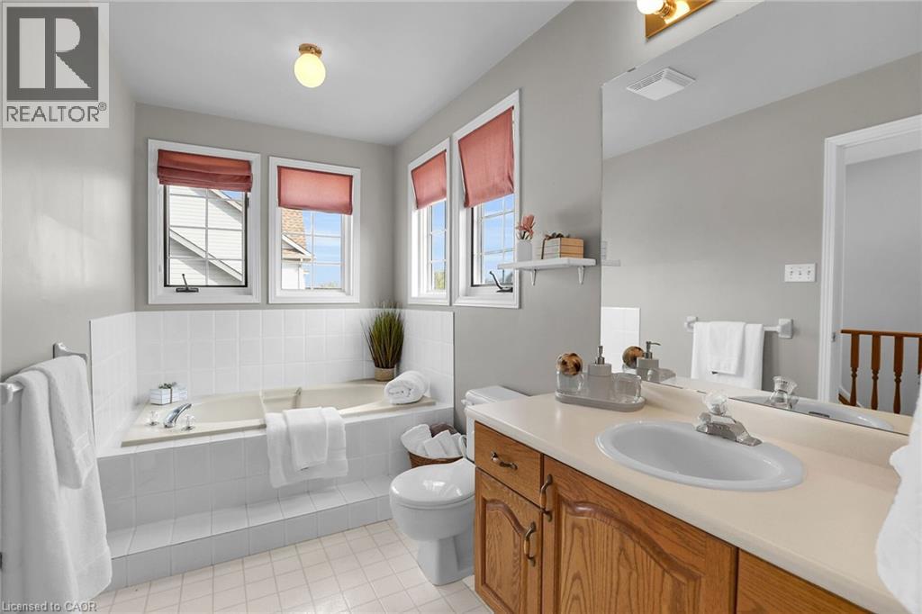 5129 Crimson King Way, Beamsville, Ontario  L3J 0J2 - Photo 25 - 40720255