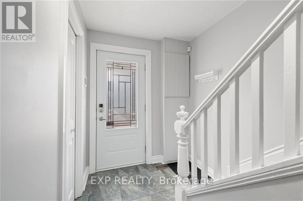 3561 Trim Road, Ottawa, Ontario  K4B 1N4 - Photo 5 - X12374720