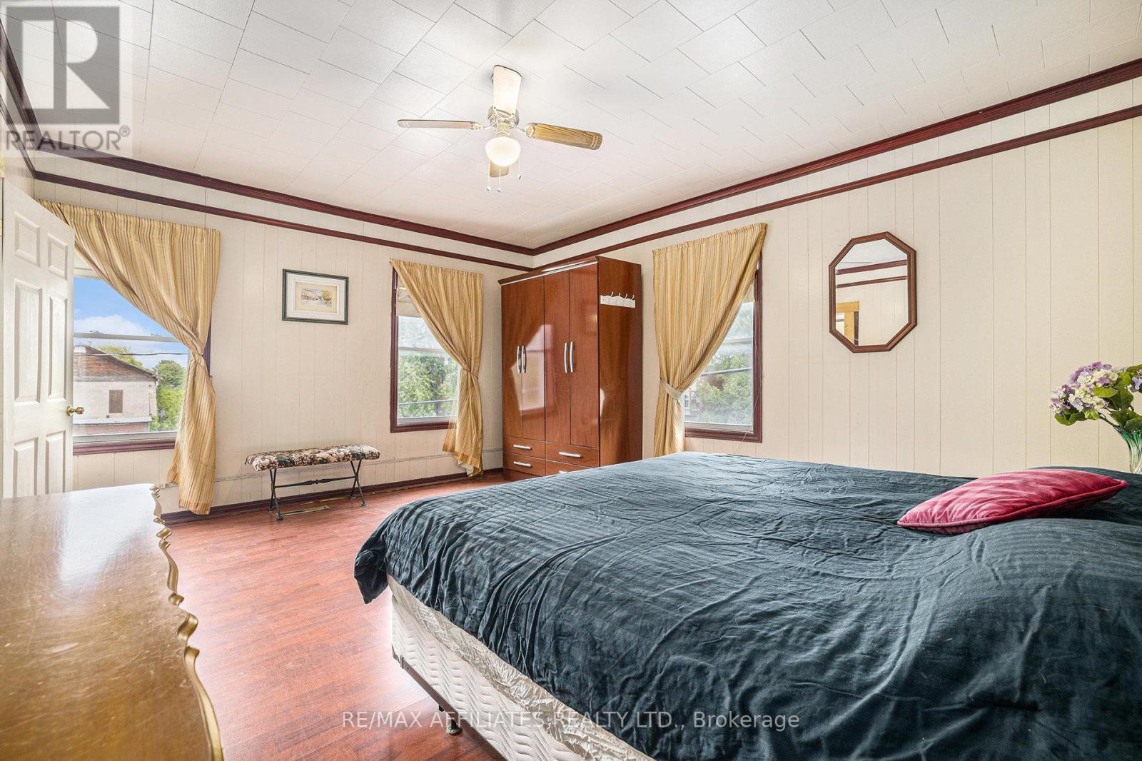 90 Main Street, Merrickville-Wolford, Ontario  K0G 1G0 - Photo 16 - X12374838