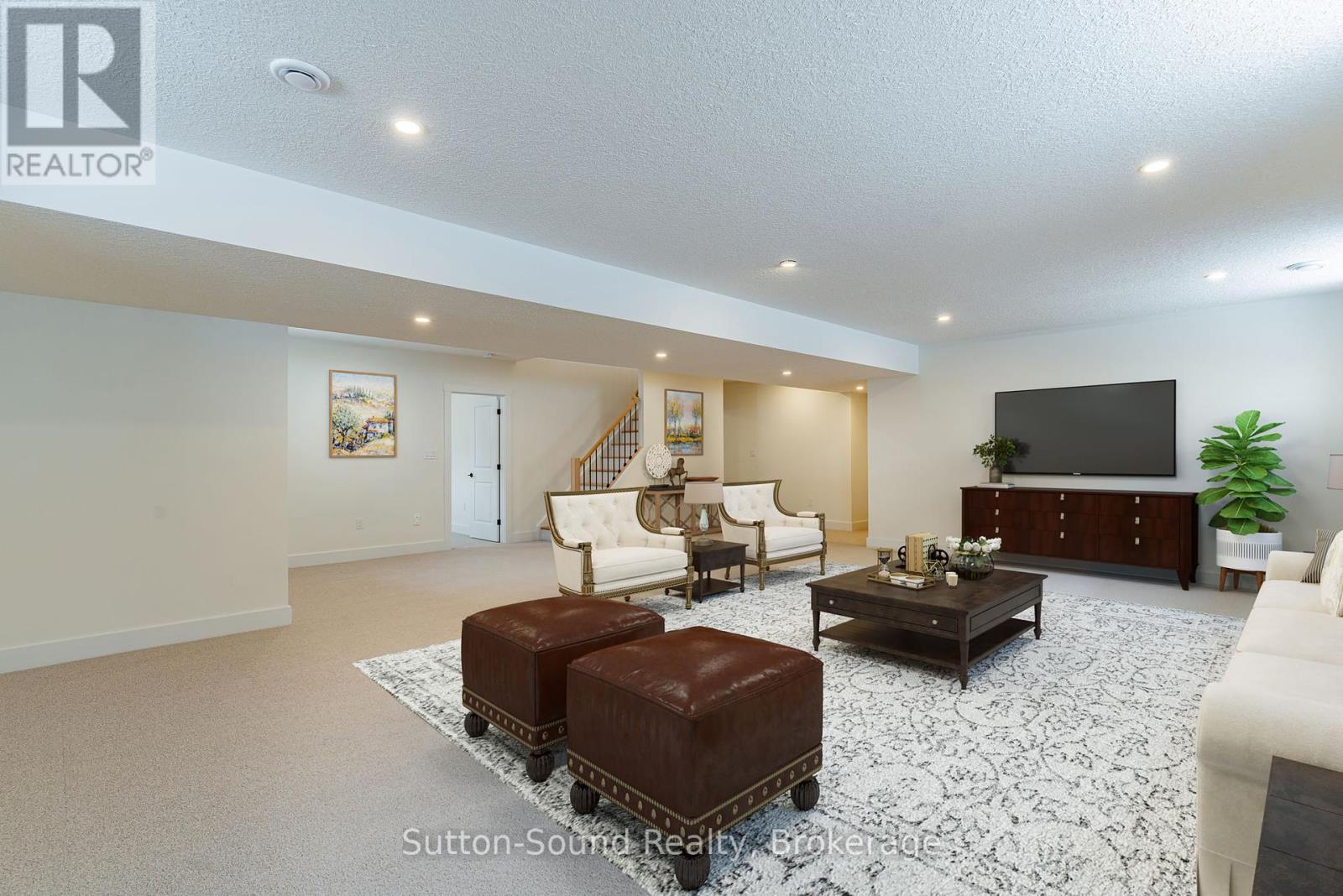 325 6th Avenue W, Owen Sound, Ontario  N4K 0E4 - Photo 3 - X12374657