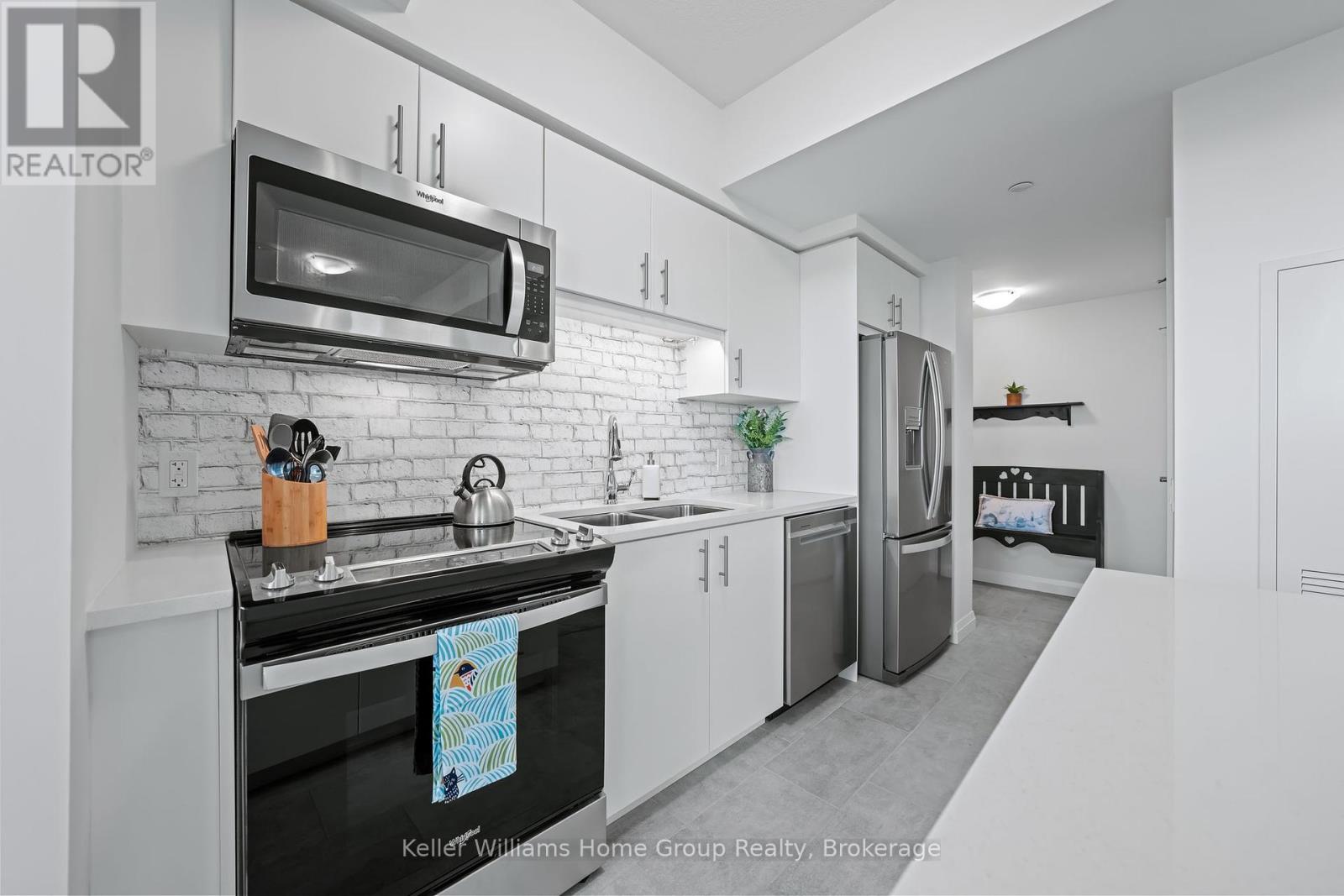 714 - 93 Arthur Street, Guelph, Ontario  N1E 0T3 - Photo 11 - X12374670