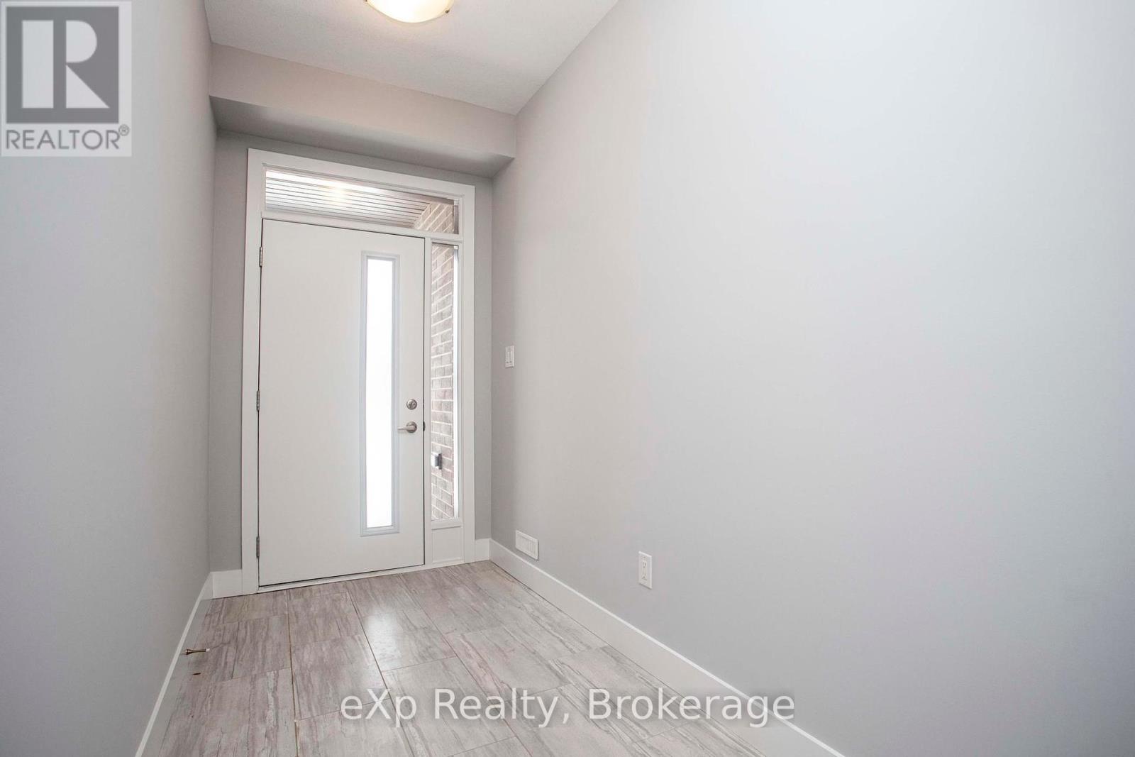 2048 Meadowgate Boulevard, London South, Ontario  N6M 1K1 - Photo 2 - X12374717