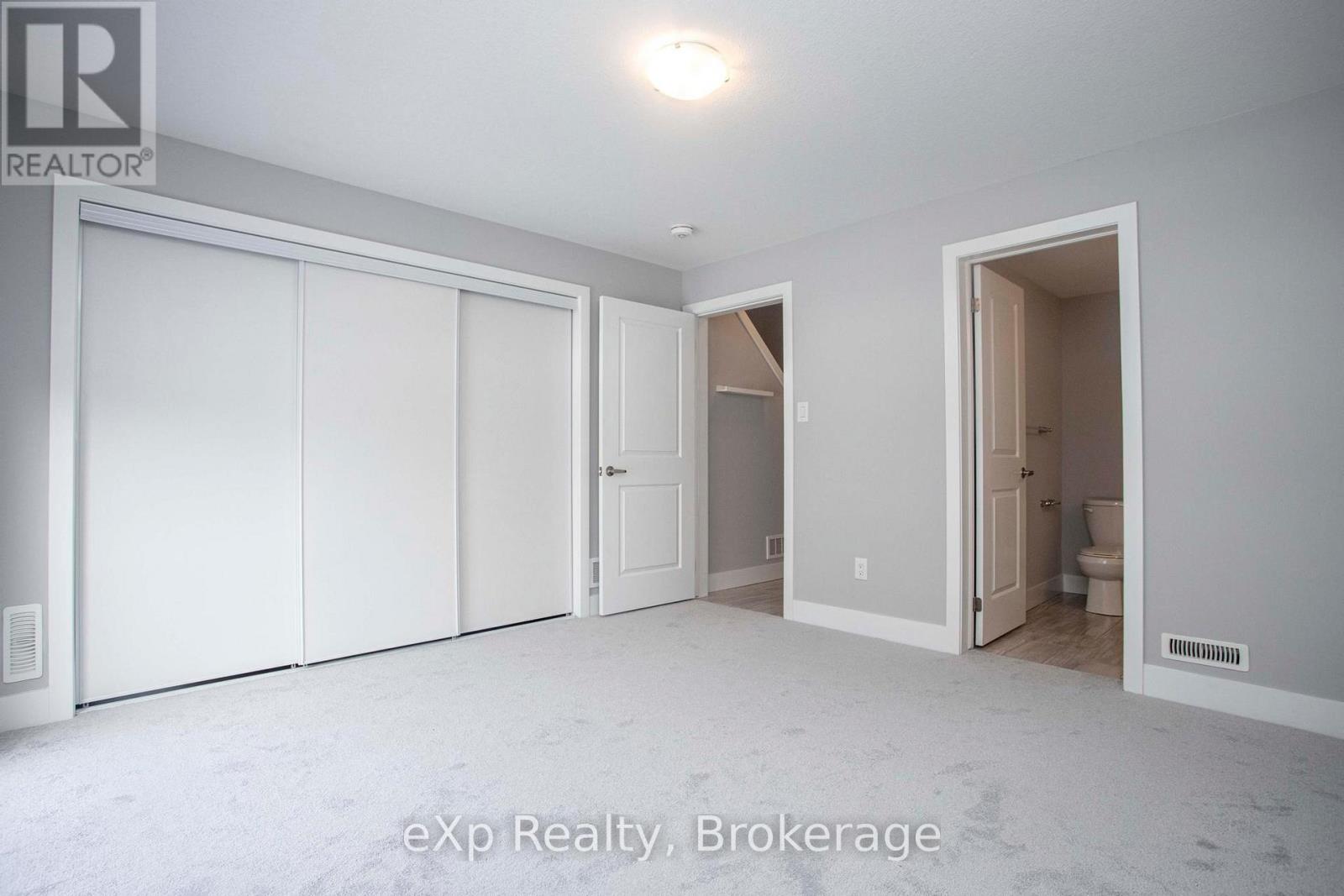 2048 Meadowgate Boulevard, London South, Ontario  N6M 1K1 - Photo 5 - X12374717