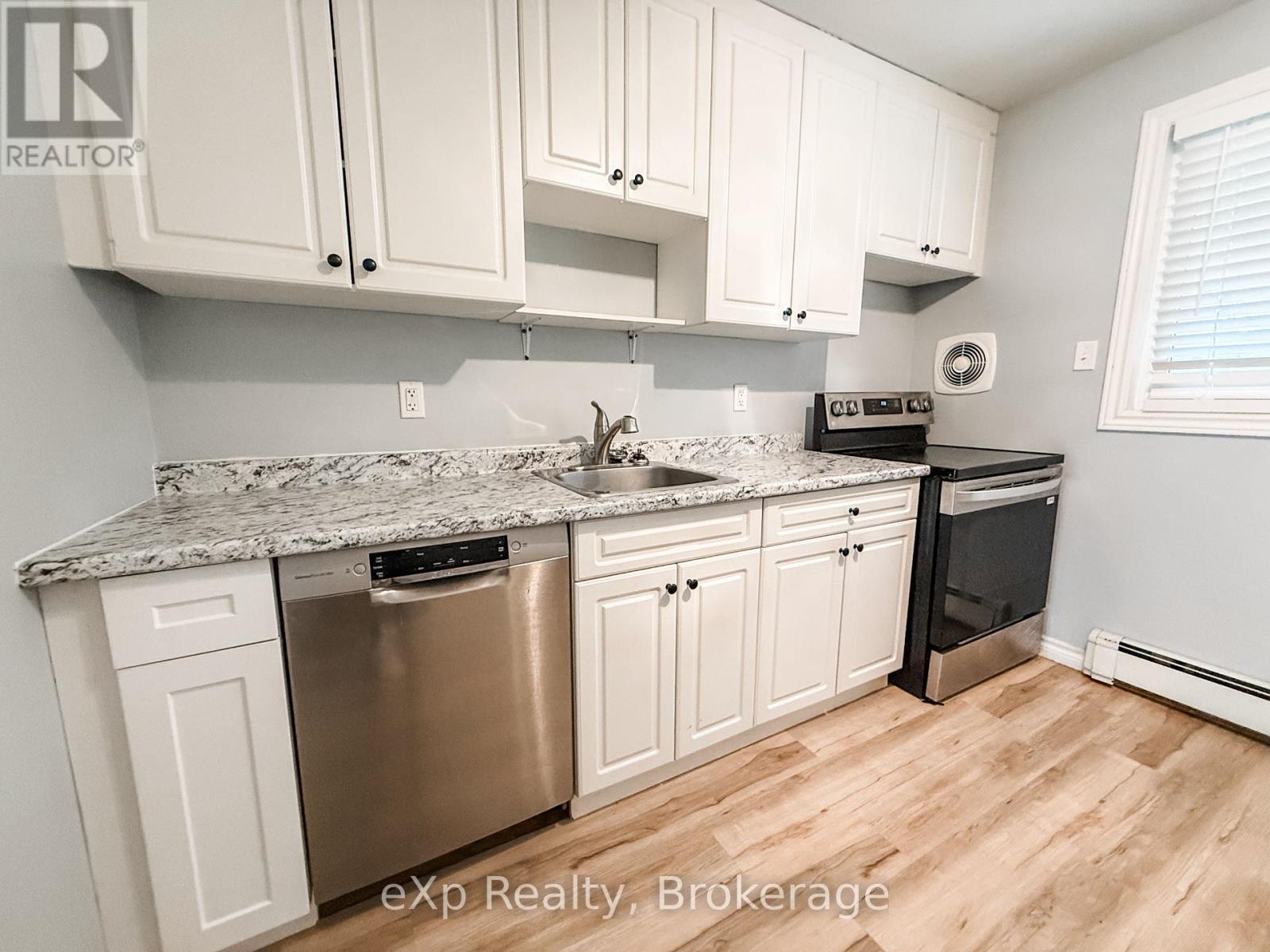1 - 342 KIWANIS PARK DRIVE, London East, Ontario