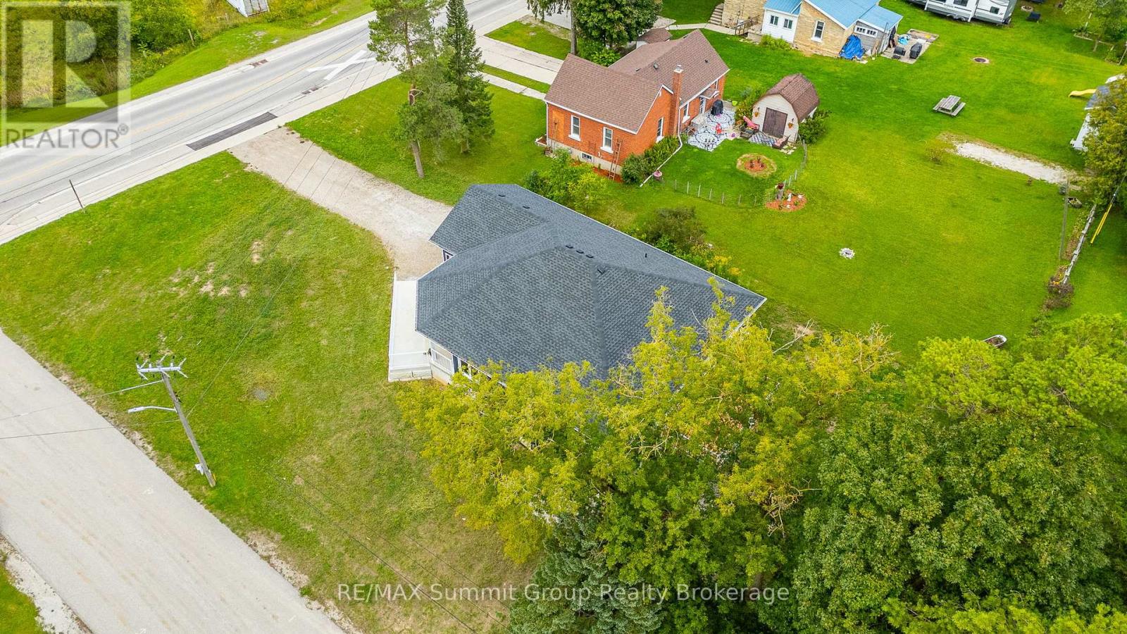 307 1st Avenue S, Arran-Elderslie, Ontario  N0G 1L0 - Photo 45 - X12374740