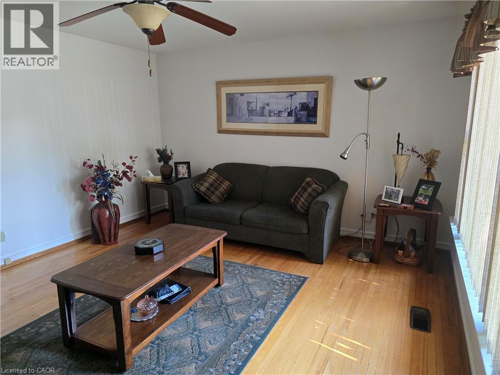 72 Glenview Avenue, Cambridge, Ontario  N1R 2W2 - Photo 4 - 40764282