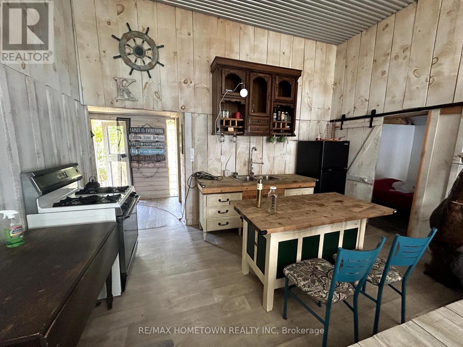 8 St. Francis Island, South Glengarry, Ontario  K0C 2E0 - Photo 3 - X12374750