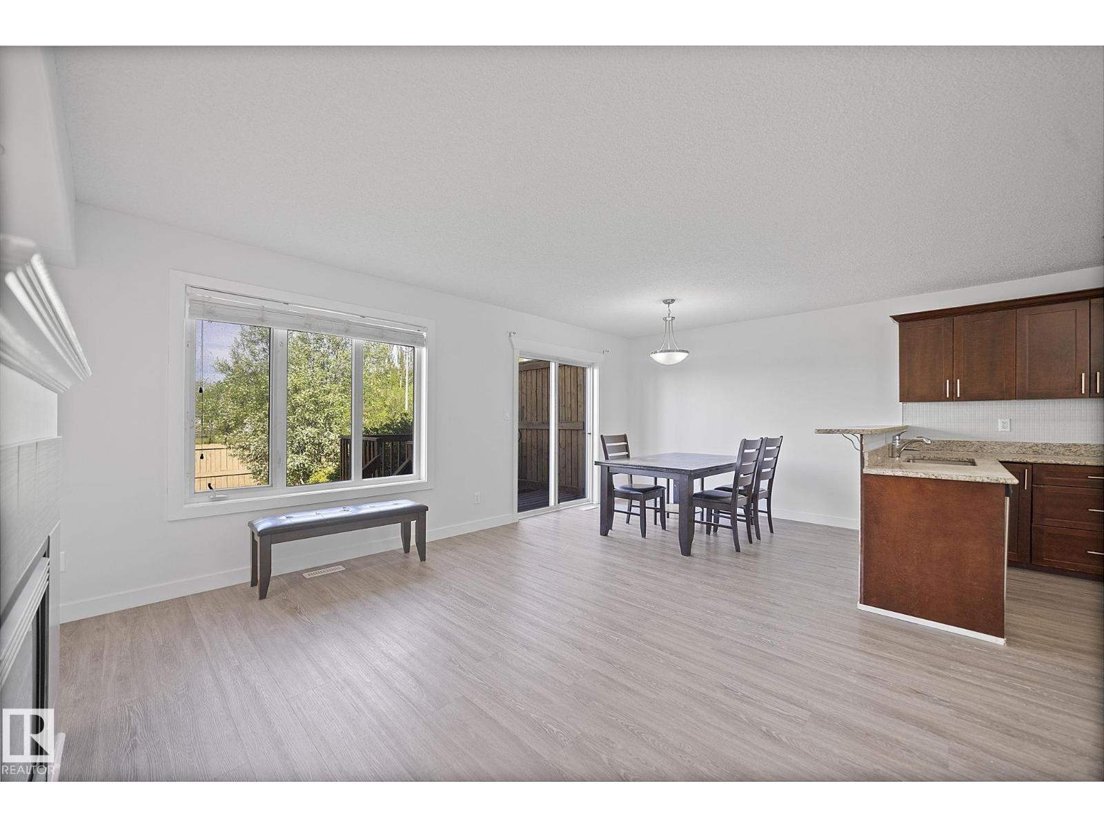 3210 67 St, Beaumont, Alberta  T4X 0W7 - Photo 5 - E4455655