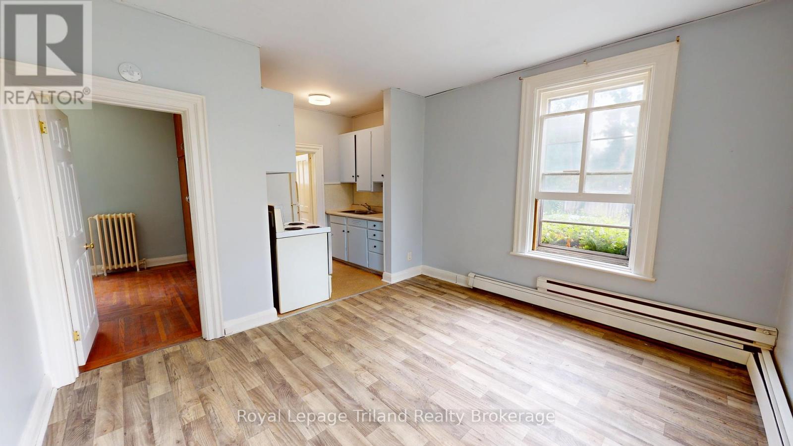 #1 - 545 Princess Street, Woodstock, Ontario  N4S 4H1 - Photo 3 - X12374810