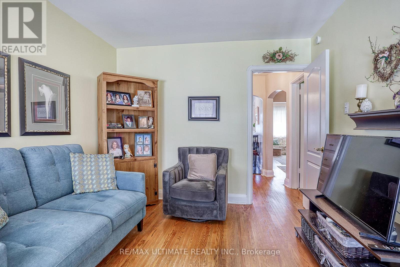 30 Joanith Drive, Toronto (O'connor-Parkview), Ontario  M4B 1S7 - Photo 16 - E12374571