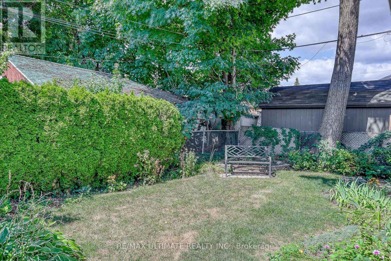 30 Joanith Drive, Toronto (O'connor-Parkview), Ontario  M4B 1S7 - Photo 36 - E12374571