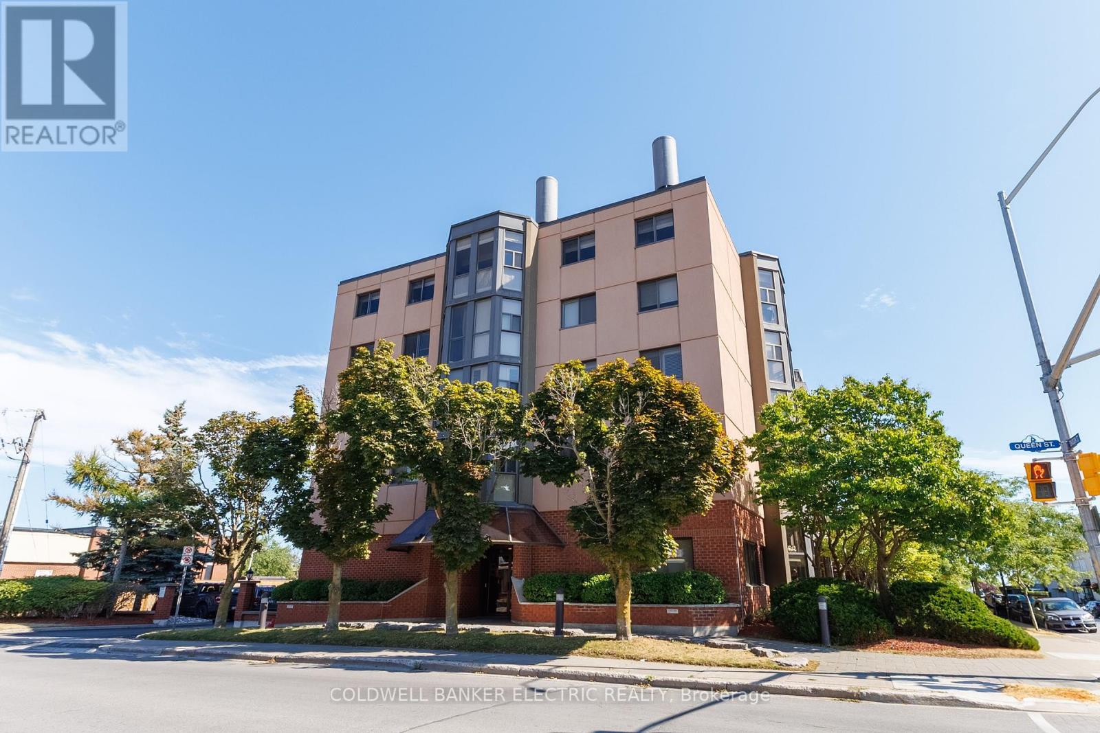 404 - 1 Queen Street, Cobourg, Ontario K9A 1M8 - Photo 3 - X12370200