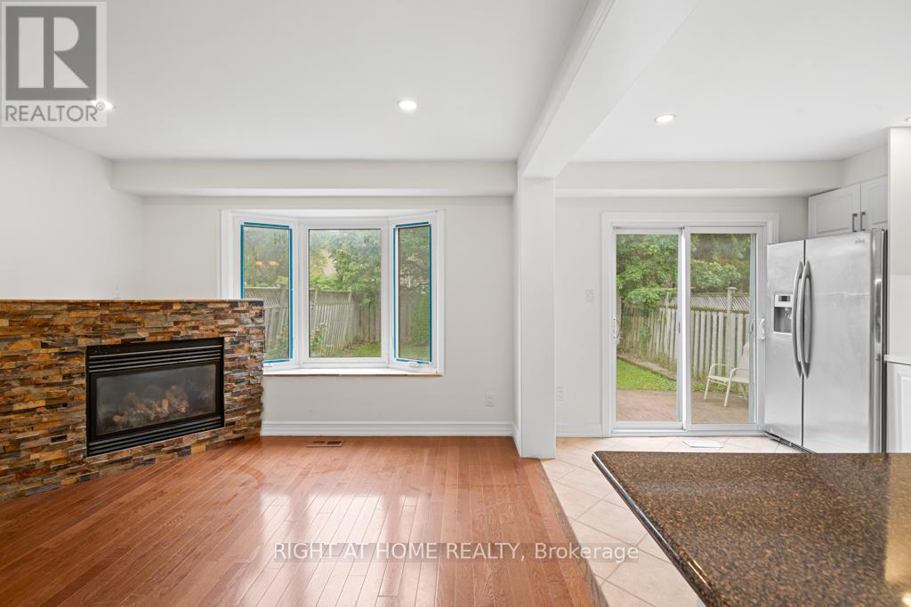 173 Kersey Crescent, Richmond Hill, Ontario  L4C 8X7 - Photo 16 - N12374558