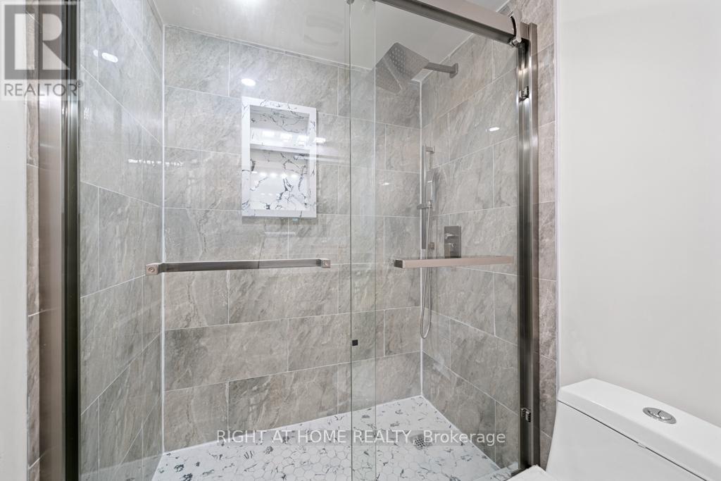173 Kersey Crescent, Richmond Hill, Ontario  L4C 8X7 - Photo 23 - N12374558