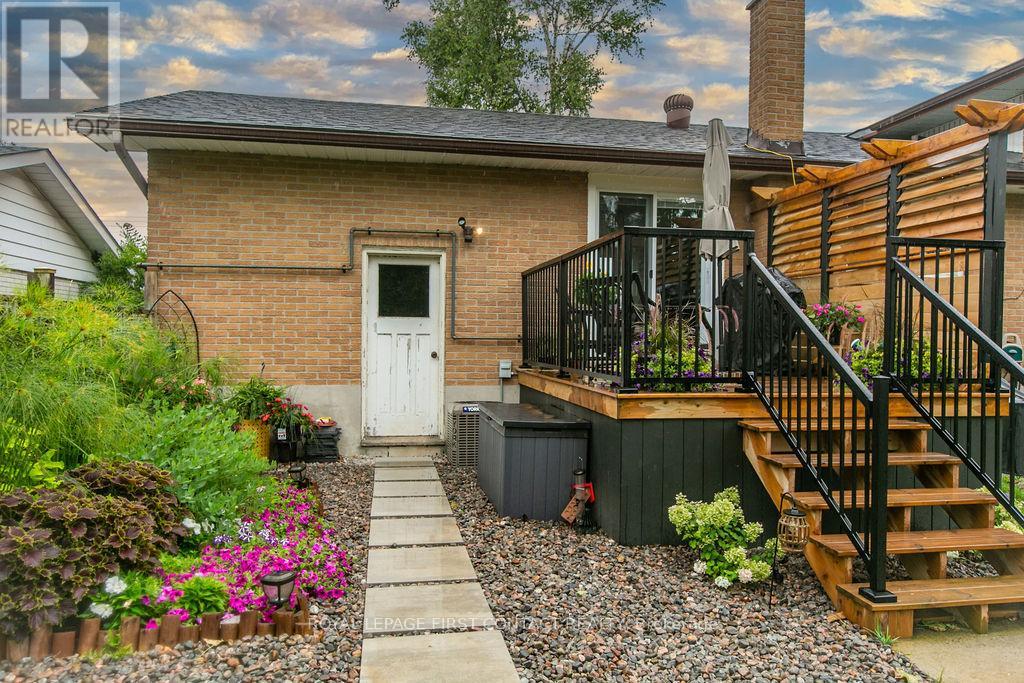 20 Ottaway Avenue, Barrie, Ontario  L4M 2W7 - Photo 18 - S12374624