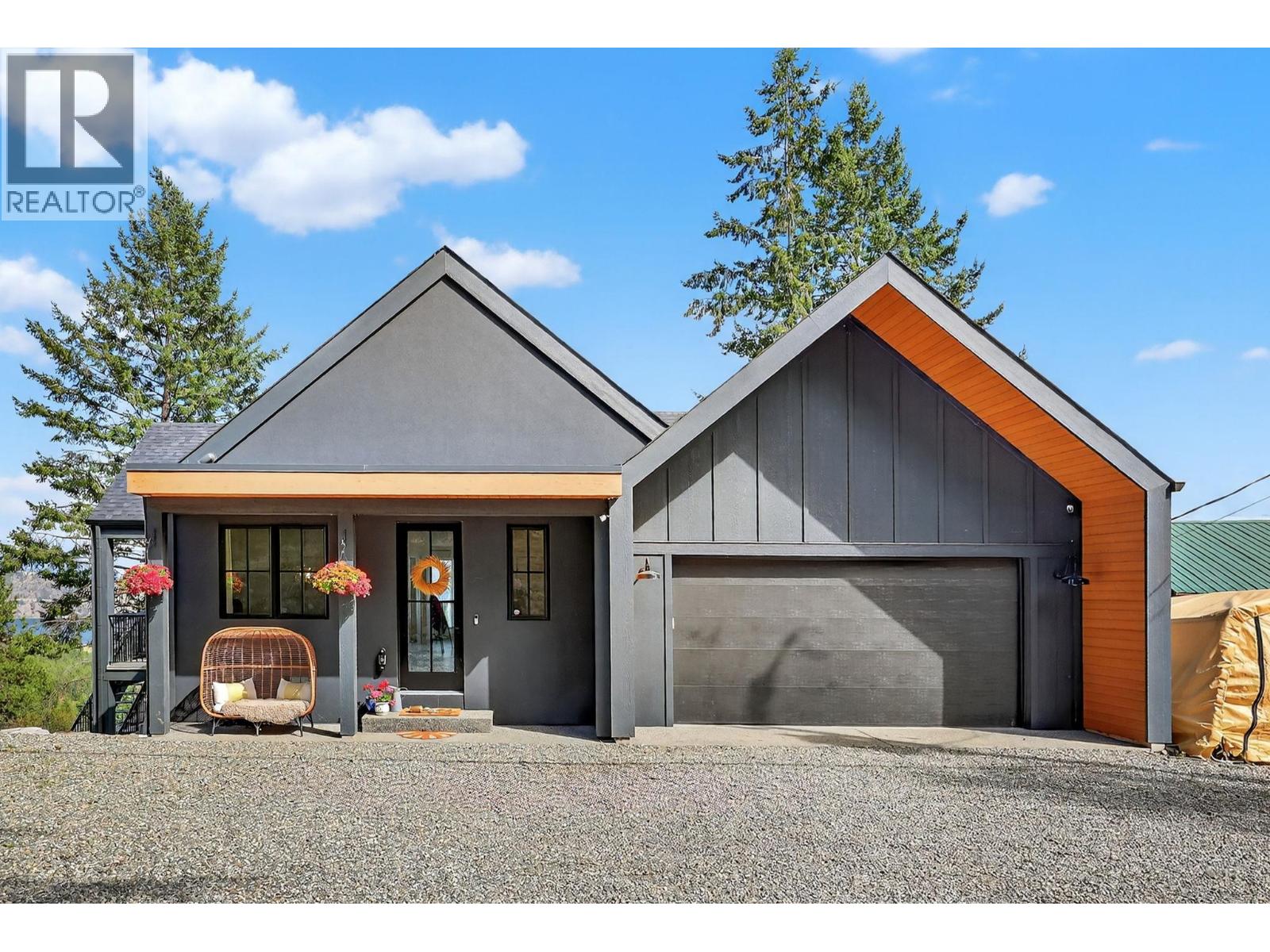 10 Valley Drive, Vernon, British Columbia  V1H 2B4 - Photo 4 - 10358969