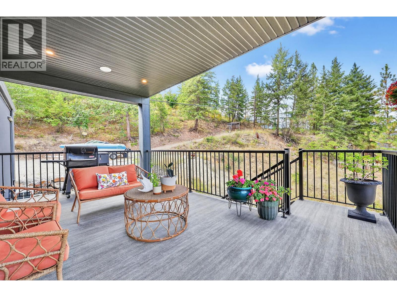 10 Valley Drive, Vernon, British Columbia  V1H 2B4 - Photo 32 - 10358969